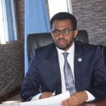 Wasiirka Howlaha guud JFS Mudane Maxamed Aadan Macalin ayaa shirka todobaadlaha la yeeshay Madaxda Qeybaha kala duwan ee Wasaaradda+(SAWIRRO).