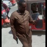 Yuu Ahaa Ninka Hubeysnaa Ee Rasaas La Dhacay Shacab Banaanbax Dhigayay?