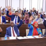 Maxaa Kajira In Xildhibaanada Baarlamanka Muddo Sanad Ah Loogu Kordhiyay Aqoonsiyadooda?.