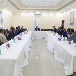 Ra’iisul Wasaare Rooble Oo Kulan La Qaatay Xubnaha Guddiga Jaamacadaha Dalka