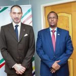 Madaxweynaha Hirshabeelle Oo Talyaaniga Kala Hadlay Dhibaatada Fatahaadaha