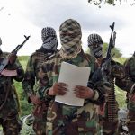 Al-Shabaab oo ka hadashay qaraxii maanta ee isgoyska Banaadir