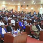 Khilaafka ka taagan baarlamaanka Puntland oo cirka isku shareeray