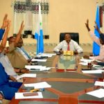 Yaa loo doortay Guddoomiyaha Guddiga doorashada Galmudug?
