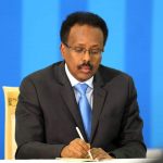 Farmaajo oo joojiyay in Hay’addaha dowladda ay galaan heshiis cusub