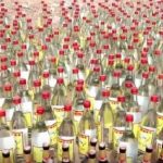 Booliska oo markale gacanta ku dhigay Khamri farabadan