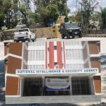 Yaa masuul ka ah dhibaatada ka dhalata Agaasimiyaasha la kala magacaabay ee NISA.