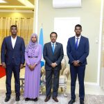 Madaxweyne Farmaajo oo la kulmay Caruurta Eng Saalixi.