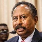 DEG DEG:- Ra’iisul wasaarihii SUDAN oo gurigiisa laga la baxay.