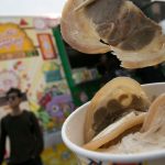 Nin cirwayni darteed looga mamnuucay makhaayad