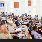 Dood adag oo ka socota hoolka Baarlamaanka Soomaaliland iyo xaaladda oo cakiran.