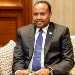 Wasiirka Amniga oo sheegay inay tallaabo ka qaadi doonaan Saraakiishii joojiyay banaanbaxa