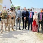 DEG DEG:- Mid kamid ah saraakiisha caafimaadka oo lagala baxay Isbitaal laansareeti.