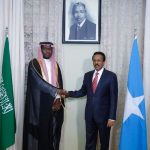 Madaxweyne Farmaajo oo warqadaha aqoonsiga ka gudoomay Safiirka Cusub ee Sacuudiga