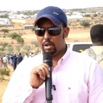 Maamulka degmada Kaxda oo sheegay iney hayaan xog la xiriirta cidii dishay Abwaan Bedel