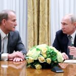 Ukraine oo gacanta ku dhigtay Siyaasi saaxiib dhow la ahaa madaxweynaha Ruushka.