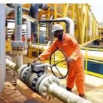 Wadamo Afrikaan ah oo shidaal u dhoofinaya Yurub.