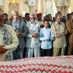 Xasan Sheekh oo ka qeyb galay Salaada Janaasada ee marxuum Cabdullaahi Shirwac