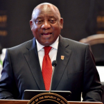 Madaxweynaha Koofur Afrika oo loo heysto in uu qariyay $4 Milyan oo laga xaday beertiisa.