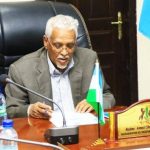 Axmed Karaash oo uga sii darey xaalada dagaalka Boosaaso