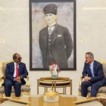 Madaxweyne Xasan Sheekh oo la kulmaya dhiggiisa dalka Turkiga