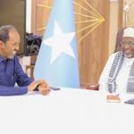 Khilaaf cusub oo Xasan Sheekh & Xamse isku dhinac ah iyo Aadan Madoobe oo banaanka yimid.