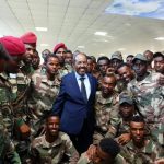 Madaxweyne Xasan Sheekh oo booqday Xero lagu tababaro Ciidanka Soomaaliya