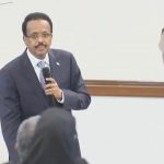 Madaxweynihii hore ee Farmaajo oo maanta xildhibaanimo loo dhaariyey.