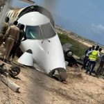 Wararkii ugu dambeeyey Diyaarad kusoo dhacday garoonka Aadan-Cadde.