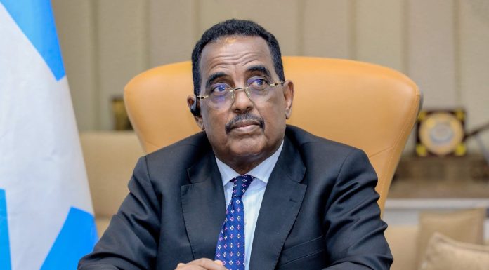 Wasaaradda Arrimaha Gudaha XFS oo dib u magacawday xubnihii maamulka gobolka Bakool, kan degmada Xudur iyo golaha deegaanka degmadaas.