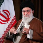 Maydka Hoggaamiyihii Iiraan, Ayatollah Ali Khamenei oo la marinayo dhowr magaalo kaddibna la aasayo